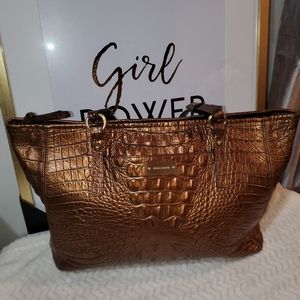 Bronze Brahmin shoulder bag with zipper